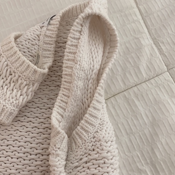 Equipment Sleeveless Sweater - M - Picture 15 of 17